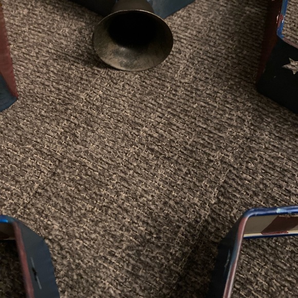 Pretty America Decorated Star Candle Holder - Picture 4 of 4